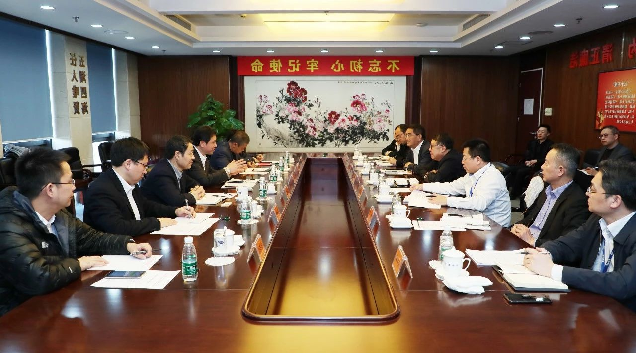 钱建平、姜仁锋会见大连市副市长靳国卫 