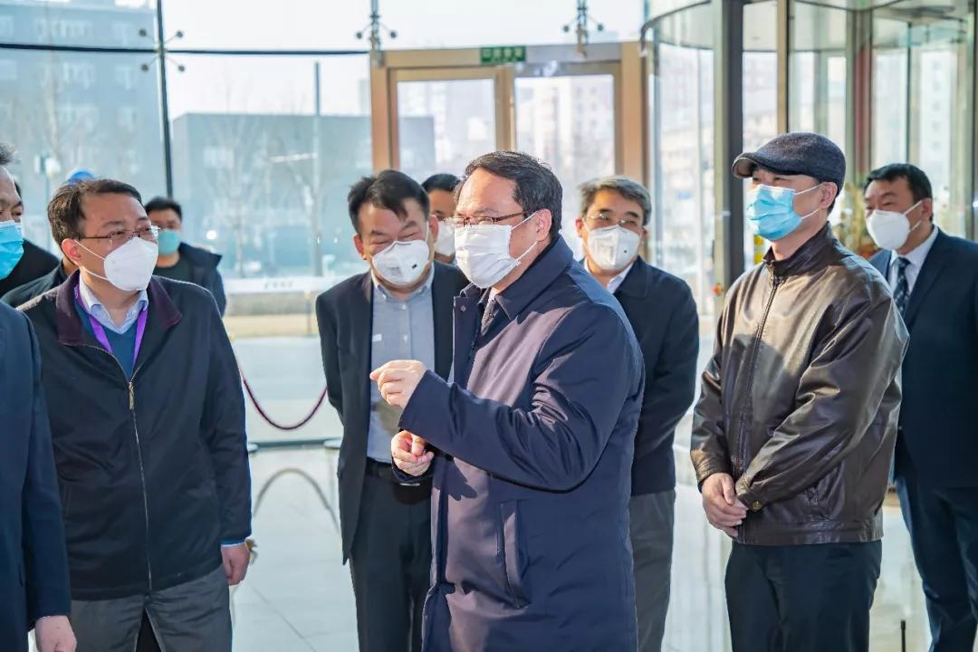 杨金成到ROR体育
集团在京成员单位检查指导疫情防控和复工复产工作
