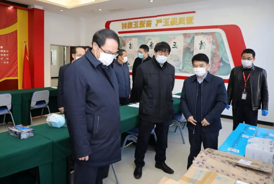 杨金成到七院、七一四所检查指导疫情防控和复工复产工作